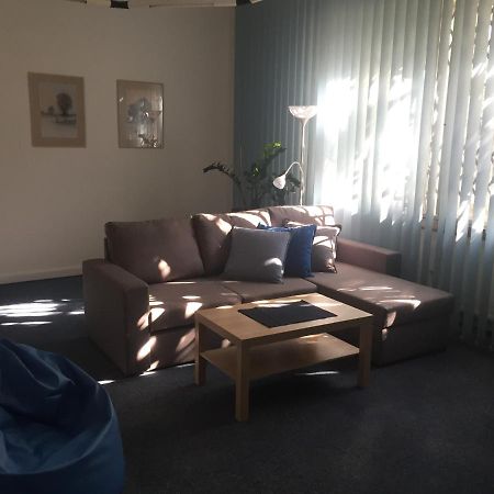 Blue Apartment In Beautiful English Style Garden With Atmosphere Praga Exterior foto
